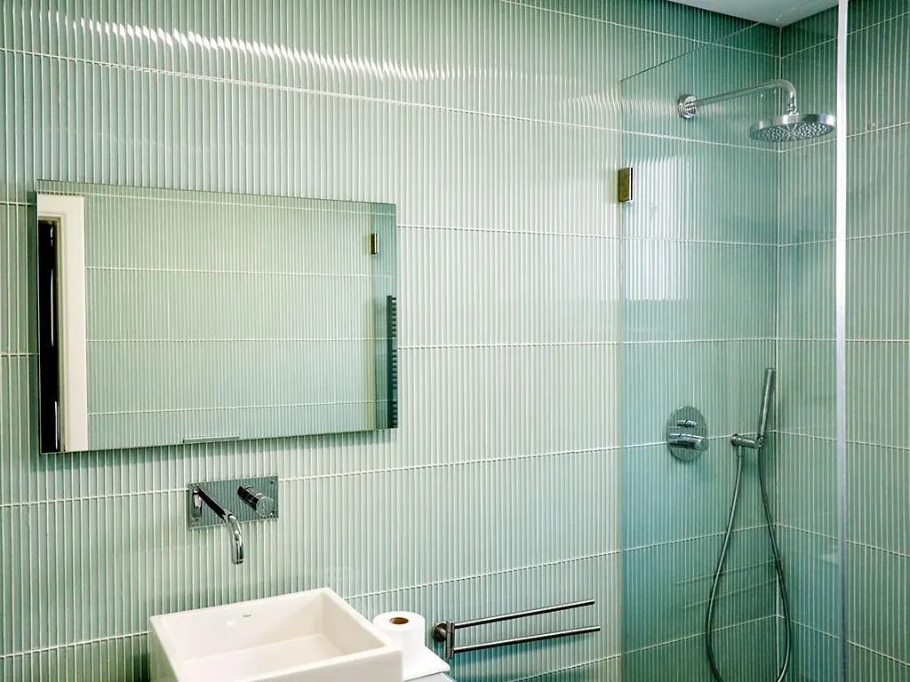Bonvalot Guest House Paco de Arcos Portugal